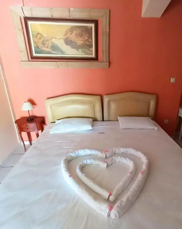 diklina-triklina-domatia-laganas beach hotel